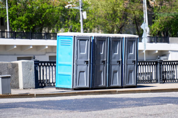 Portable Toilet Options We Offer in Fairfield, IL